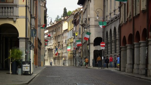 Cesta, ktorá viedla k Námestiu slobody - Piazza della Libertà